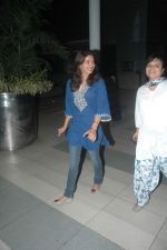 Priyanka Chopra snapped at domestic airport, Mumbai on 1st Sept 2011 (2).JPG